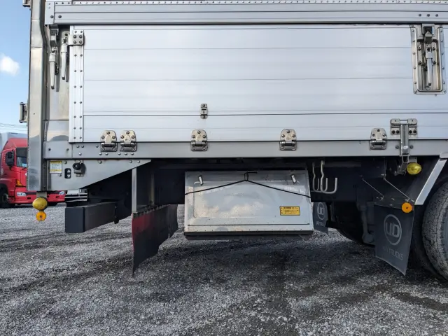 ＵＤ クオン 2PG-CG5CA(8x4)の写真31