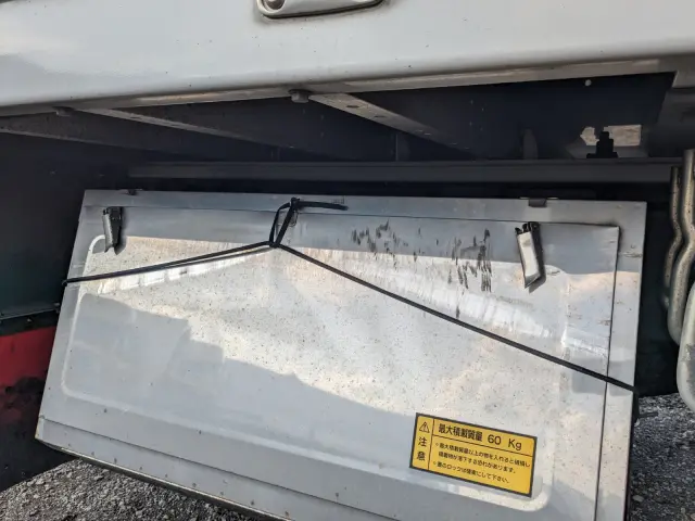 ＵＤ クオン 2PG-CG5CA(8x4)の写真32