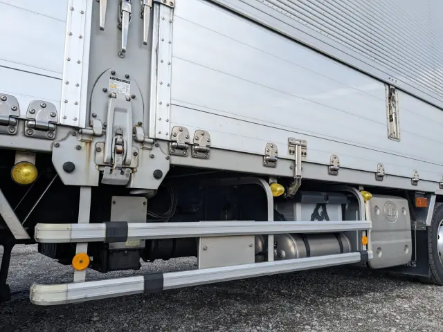 ＵＤ クオン 2PG-CG5CA(8x4)の写真35