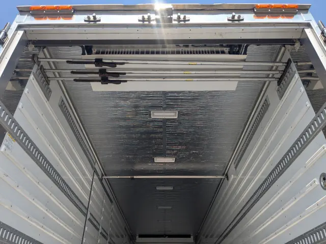 三菱 スーパーグレート 2PG-FU74HZ(6x2)の写真9