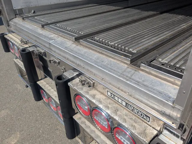 三菱 スーパーグレート 2PG-FU74HZ(6x2)の写真10