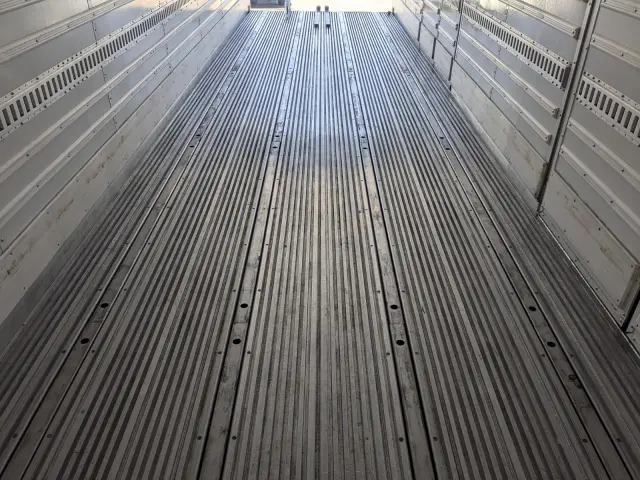 三菱 スーパーグレート 2PG-FU74HZ(6x2)の写真19