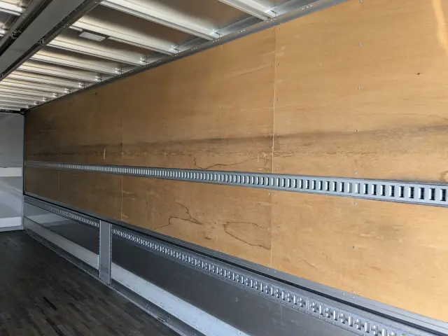 ＵＤ クオン 2PG-CG5CA(8x4)の写真29