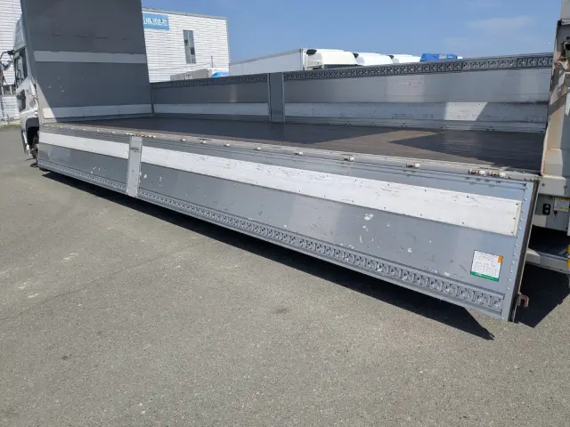 ＵＤ クオン 2PG-CG5CA(8x4)の写真32