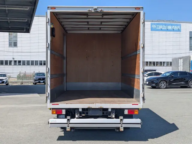 日野 デュトロ 2RG-XZU712M(2WD)の写真8