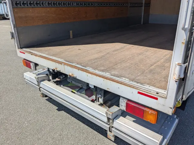 日野 デュトロ 2RG-XZU712M(2WD)の写真19