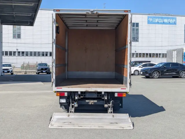 日野 デュトロ 2RG-XZU712M(2WD)の写真34