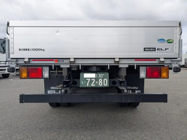 いすゞ エルフ TRG-NKR85AR(2WD)の写真5