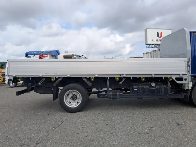 いすゞ エルフ TRG-NKR85AR(2WD)の写真23