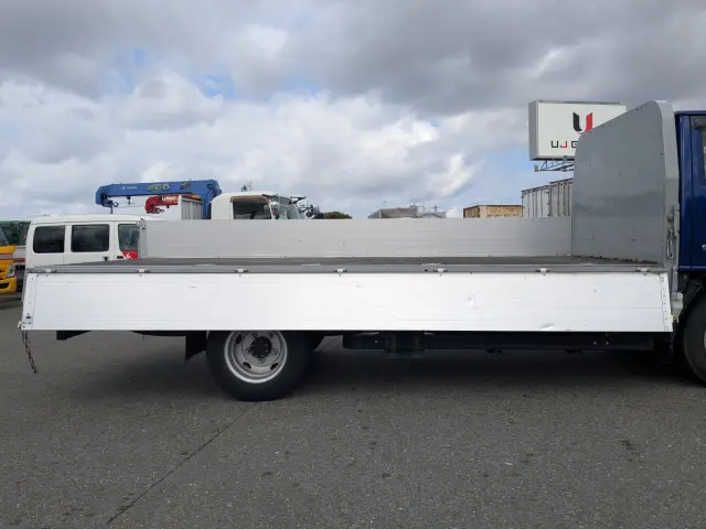 いすゞ エルフ TRG-NKR85AR(2WD)の写真24