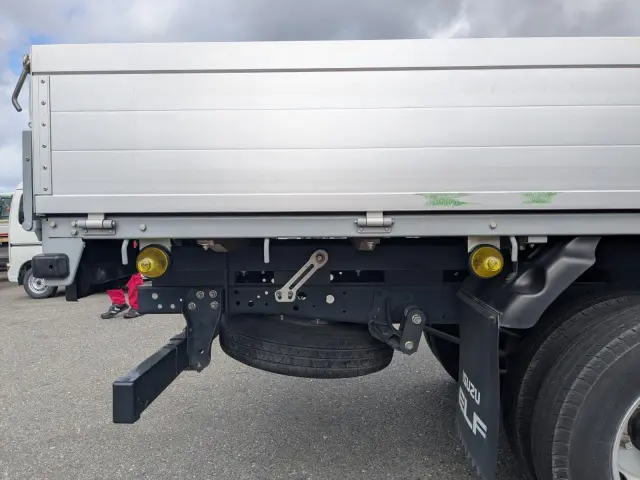 いすゞ エルフ TRG-NKR85AR(2WD)の写真30