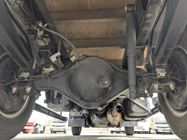 いすゞ エルフ TRG-NKR85AR(2WD)の写真32