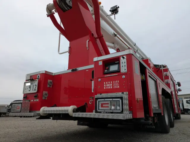 日野 プロフィア 2DG-FR1AJA(6x2)の写真8