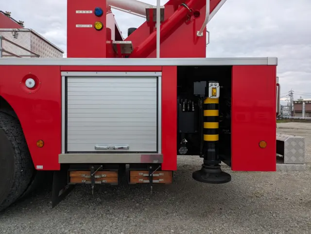 日野 プロフィア 2DG-FR1AJA(6x2)の写真10