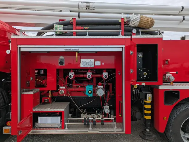 日野 プロフィア 2DG-FR1AJA(6x2)の写真15