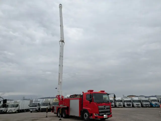 日野 プロフィア 2DG-FR1AJA(6x2)の写真25