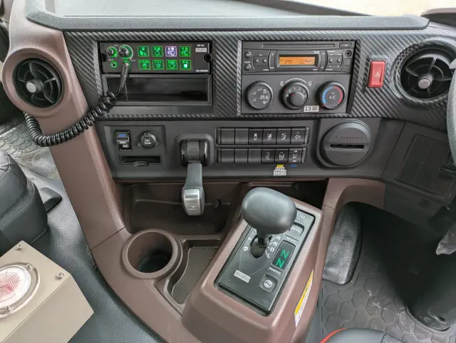 日野 プロフィア 2DG-FR1AJA(6x2)の写真38