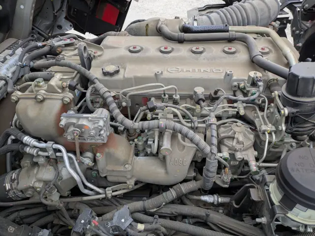 日野 プロフィア 2DG-FR1AJA(6x2)の写真41