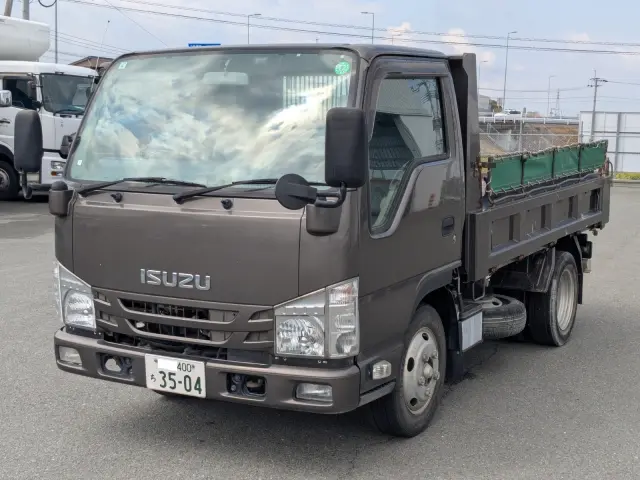 いすゞ エルフ TPG-NJR85AD(2WD)の写真1