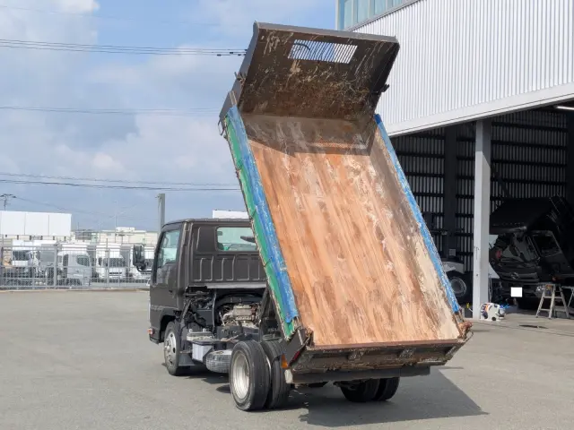 いすゞ エルフ TPG-NJR85AD(2WD)の写真16