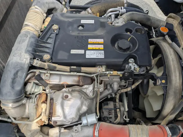 いすゞ エルフ TPG-NJR85AD(2WD)の写真39