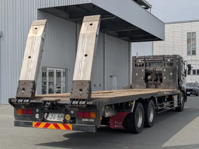 ＵＤ クオン QKG-CW5ZL(6x4)の写真5