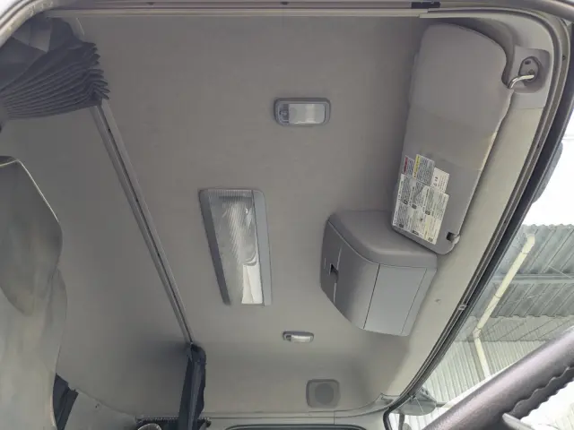 ＵＤ クオン QKG-CW5ZL(6x4)の写真28