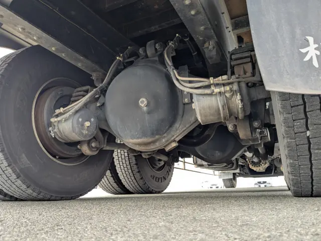 ＵＤ クオン QKG-CW5ZL(6x4)の写真13