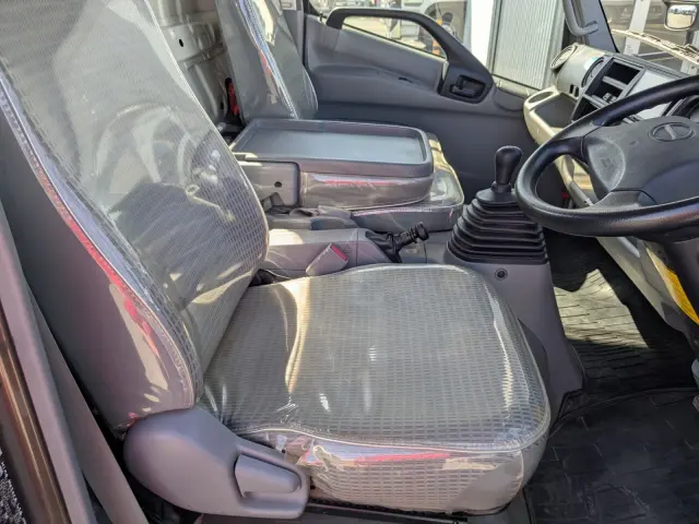 日野 デュトロ TDG-XZU732M(2WD)の写真28