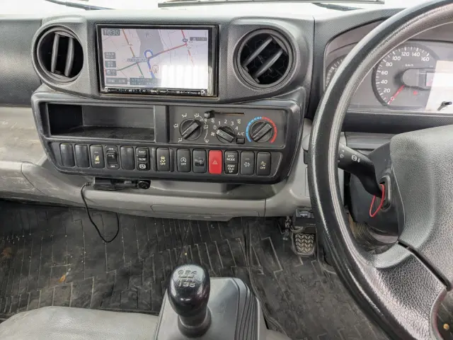 日野 デュトロ TKG-XZC610T(2WD)の写真27