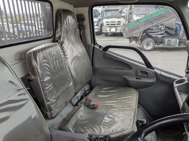 日野 デュトロ TKG-XZC610T(2WD)の写真28