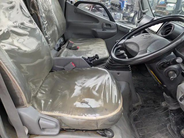 日野 デュトロ TKG-XZC610T(2WD)の写真37