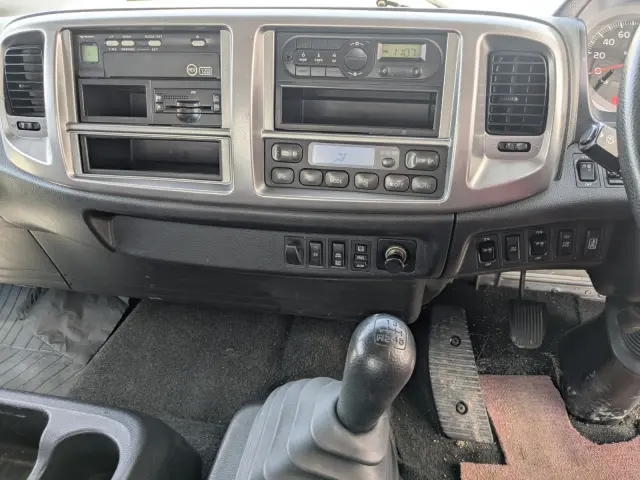 日野 レンジャー QKG-FE7JLAA(2WD)の写真28