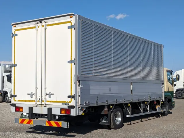 いすゞ フォワード TKG-FRR90S2(2WD)の写真4