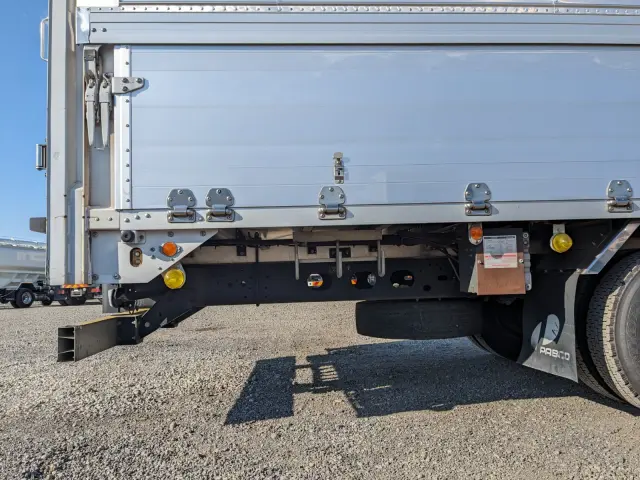 いすゞ フォワード TKG-FRR90S2(2WD)の写真32