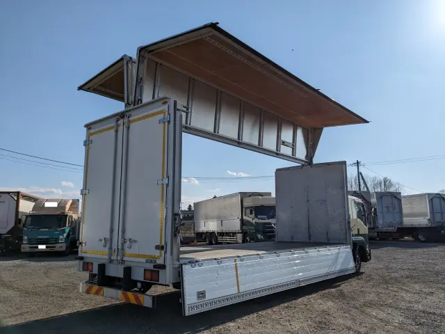 いすゞ フォワード TKG-FRR90S2(2WD)の写真38