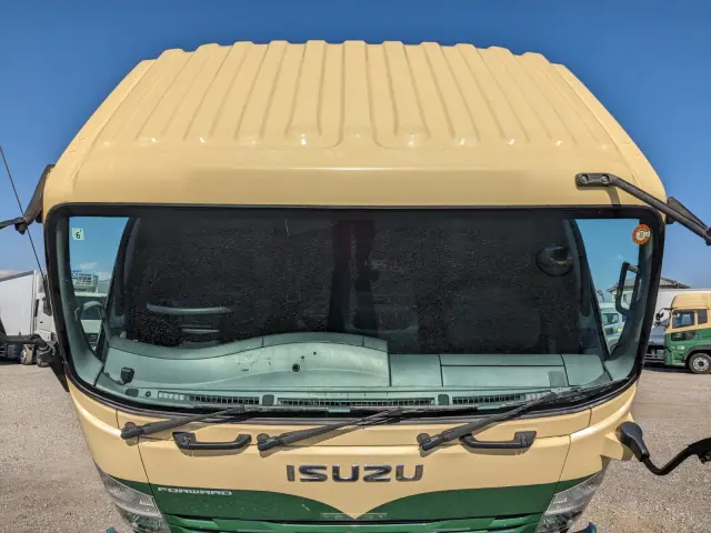 いすゞ フォワード TKG-FRR90S2(2WD)の写真46