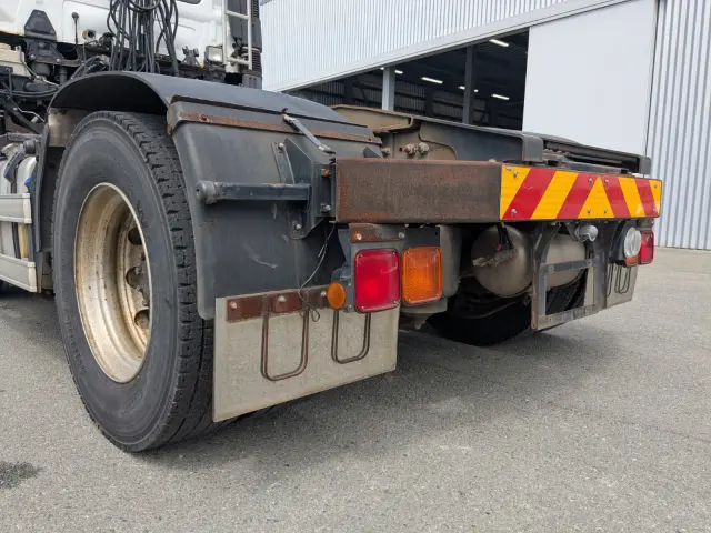 日野 プロフィア QPG-SH1EDDGの写真6