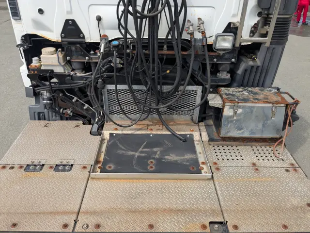 日野 プロフィア QPG-SH1EDDGの写真17