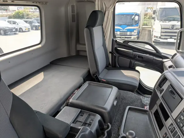 日野 プロフィア QPG-SH1EDDGの写真21