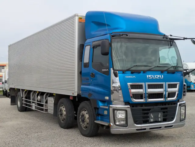 いすゞ ギガ QKG-CXE77A(その他)の写真3