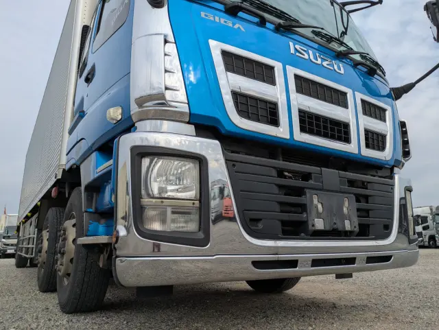 いすゞ ギガ QKG-CXE77A(その他)の写真4