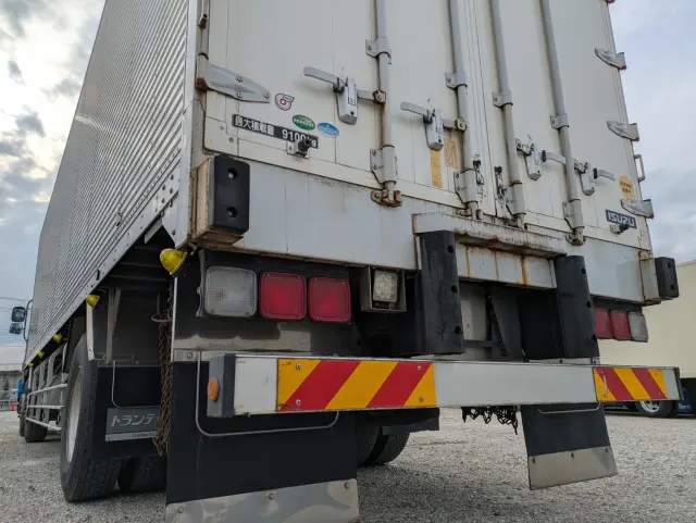 いすゞ ギガ QKG-CXE77A(その他)の写真7