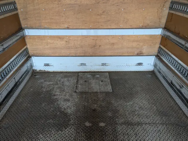 いすゞ ギガ QKG-CXE77A(その他)の写真14