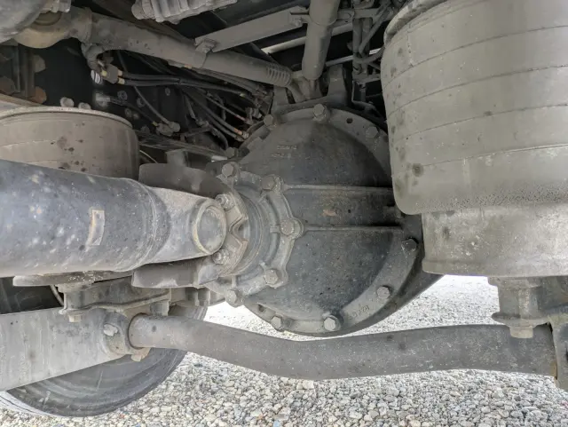 いすゞ ギガ QKG-CXE77A(その他)の写真22