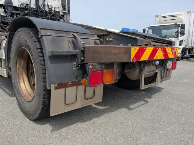 日野 プロフィア QPG-SH1EDDG(2WD)の写真5