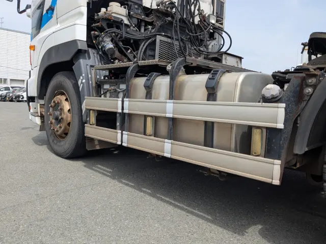 日野 プロフィア QPG-SH1EDDG(2WD)の写真10