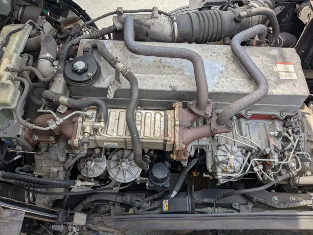 日野 プロフィア QPG-SH1EDDG(2WD)の写真29