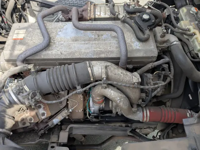 日野 プロフィア QPG-SH1EDDG(2WD)の写真32