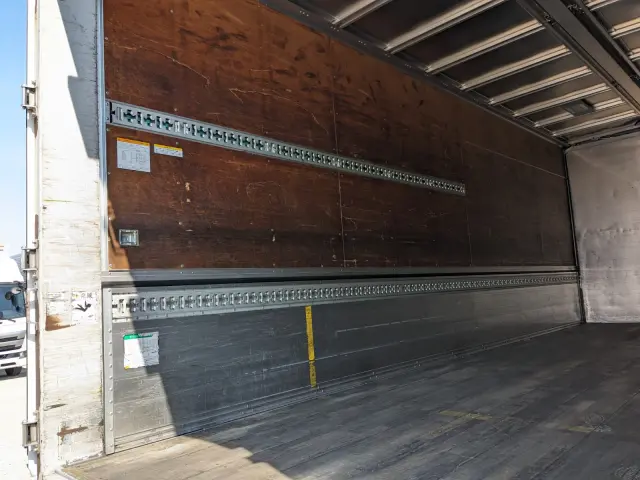 日野 レンジャー TKG-FD9JMAG(2WD)の写真19